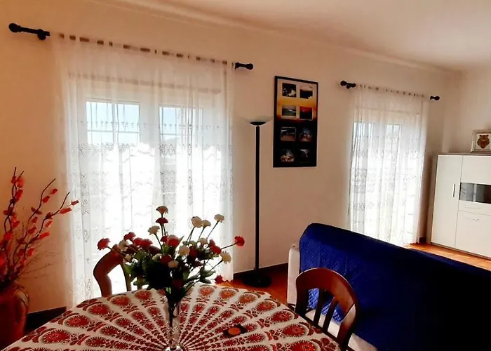 Casa Olhos De Mar - 7 Min Pe Peniche