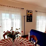 Casa Olhos De Mar - 7 Min Pe Peniche