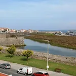 Casa Olhos De Mar - 7 Min Pe Peniche