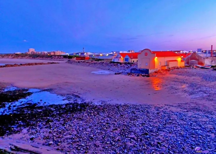 Casa Olhos De Mar - 7 Min Pe